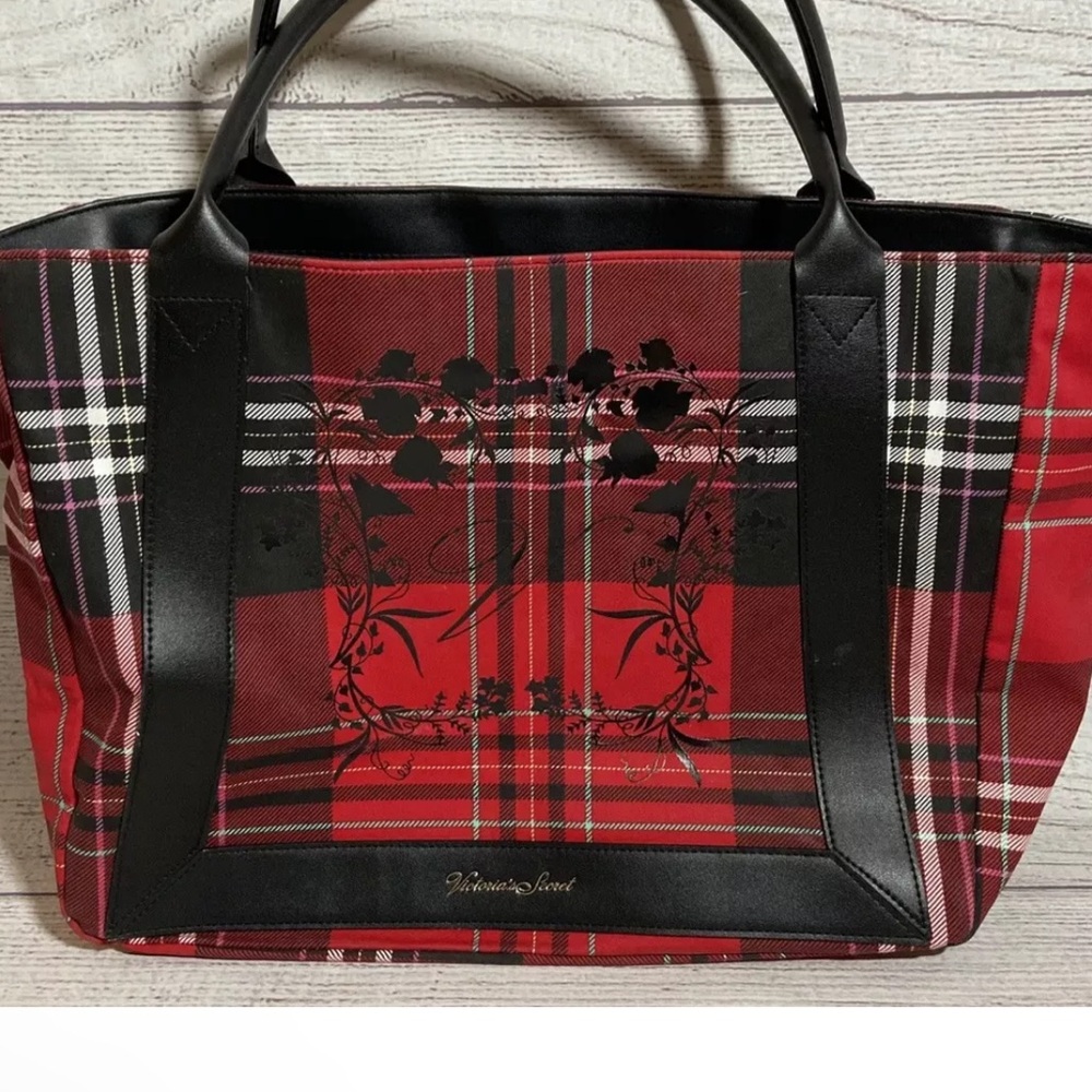 VICTORIA'S SECRET Red Plaid Tote Bag Purse VS Limited Edition tote bag